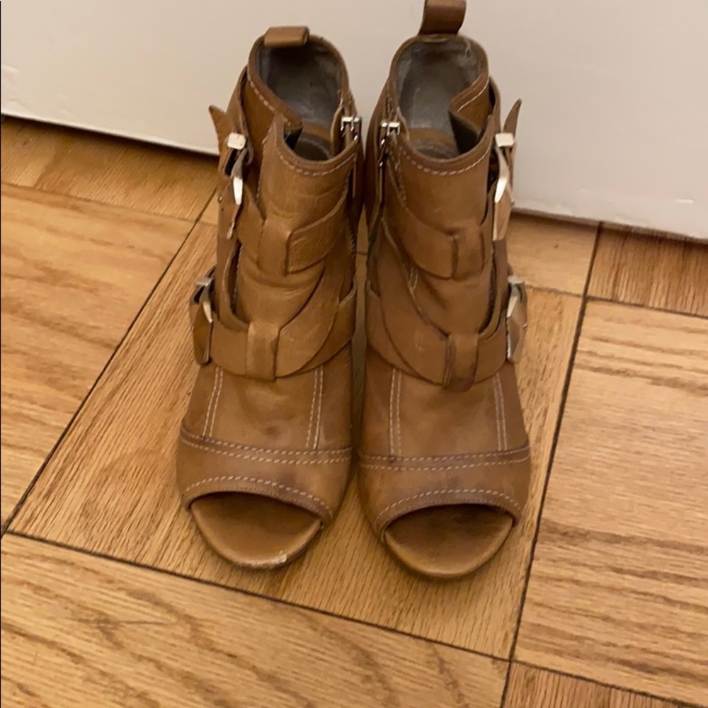 Open toe shoe booties